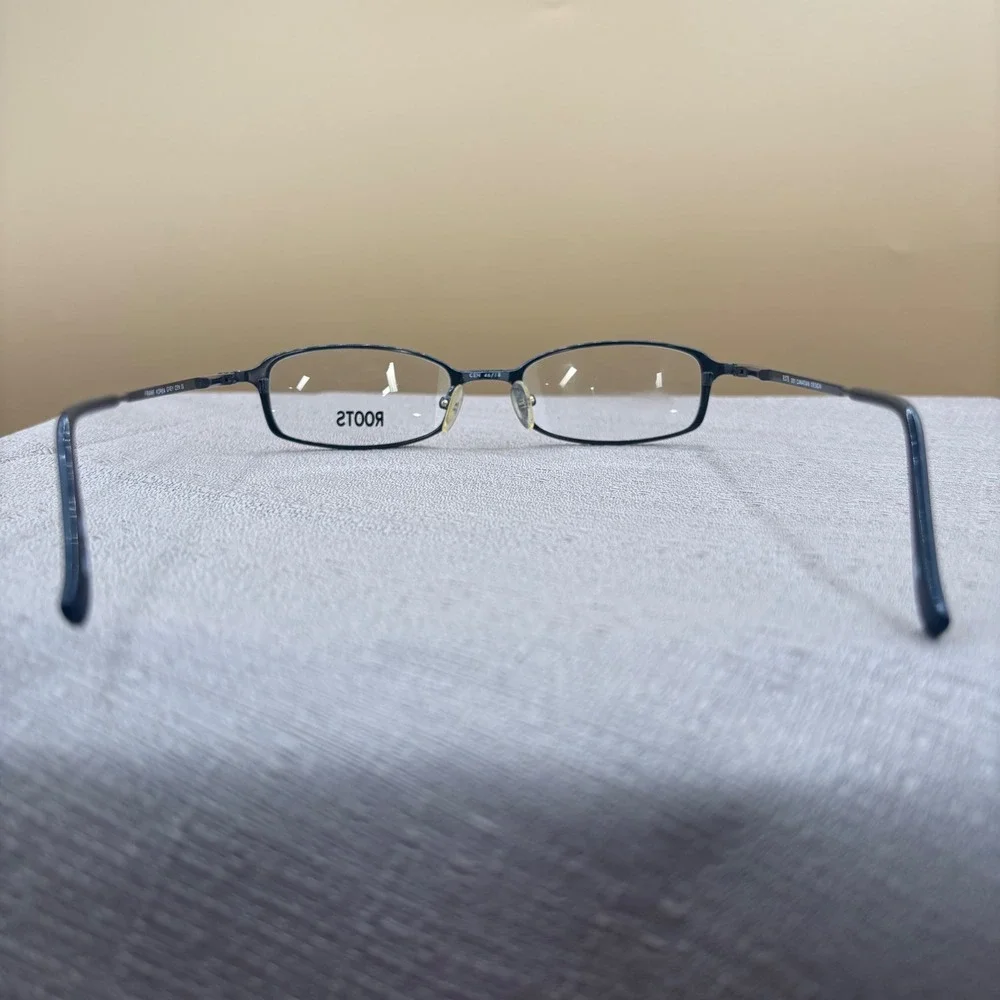Roots 221 Canadian Design Eyeglass Frames Dark Grey Oval 46/18 135 Metal Eyewear